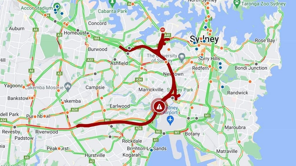 M8 Tunnel Fire Causes Major Delays in Sydney - OZEasy.com